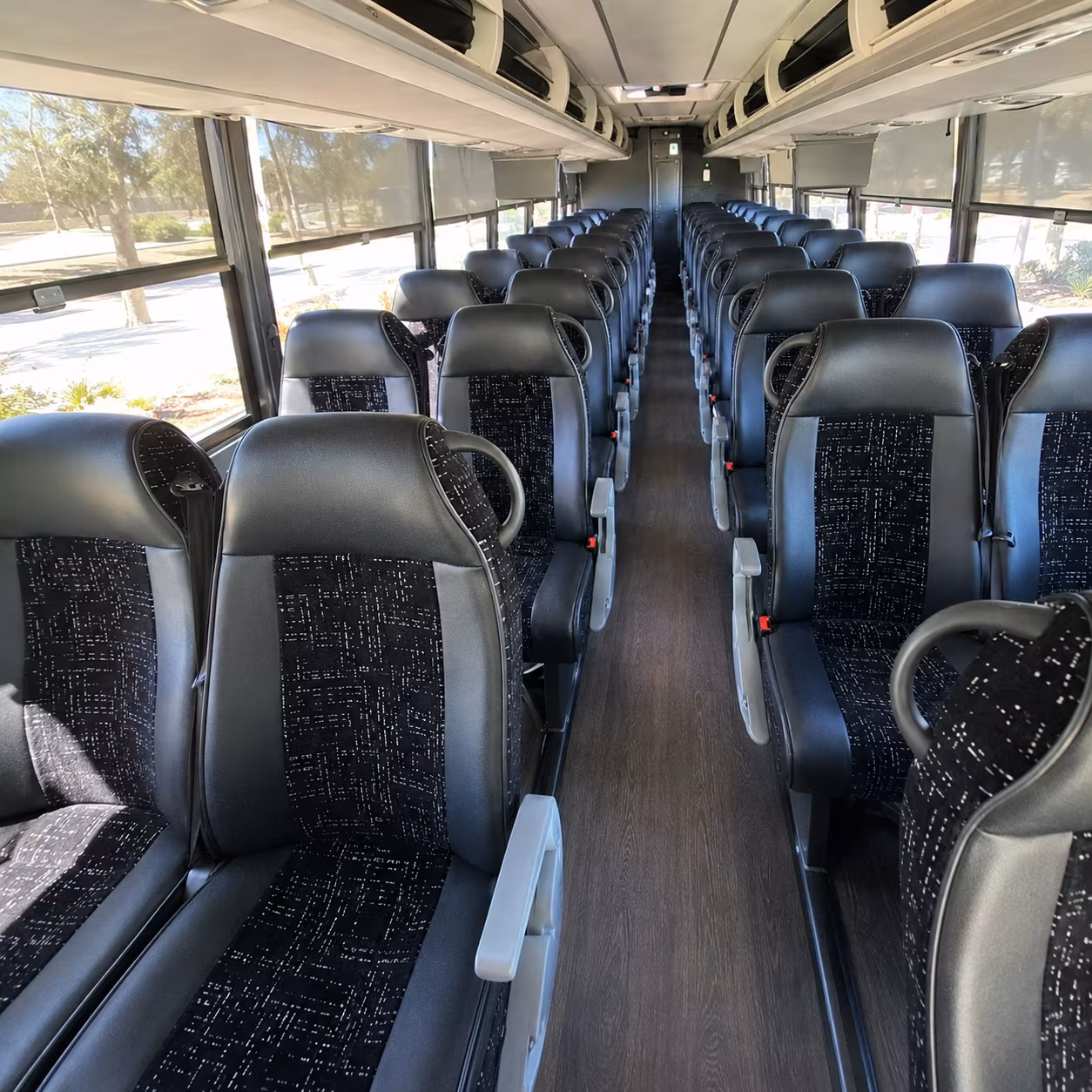 new rochelle charter bus hero 2