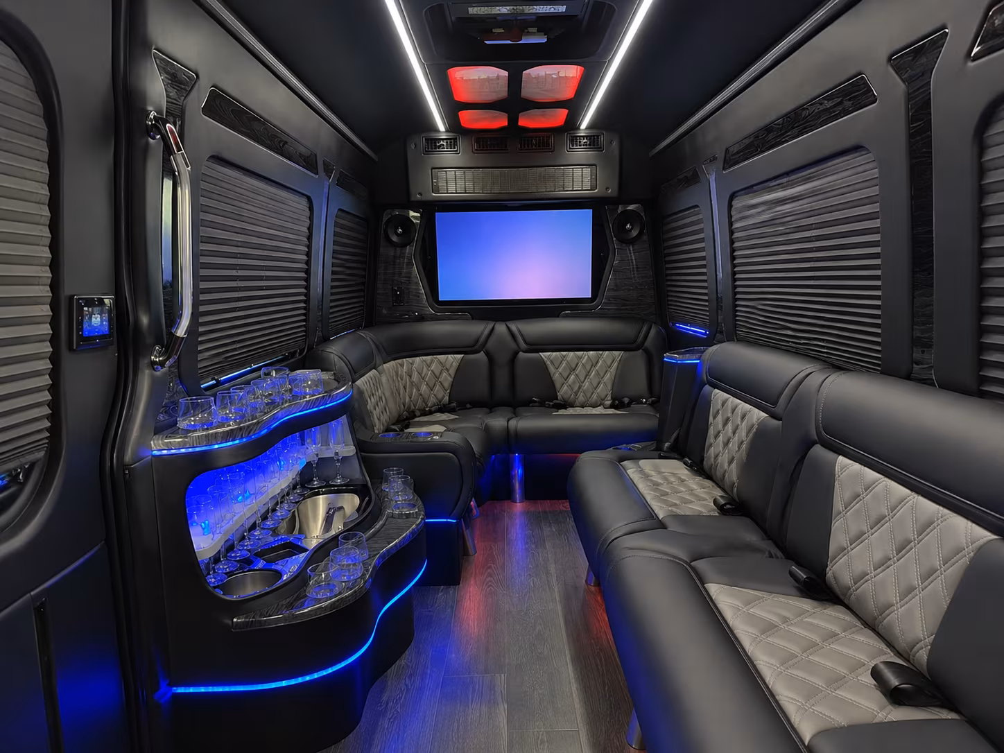 new rochelle prom and school event bus rentals