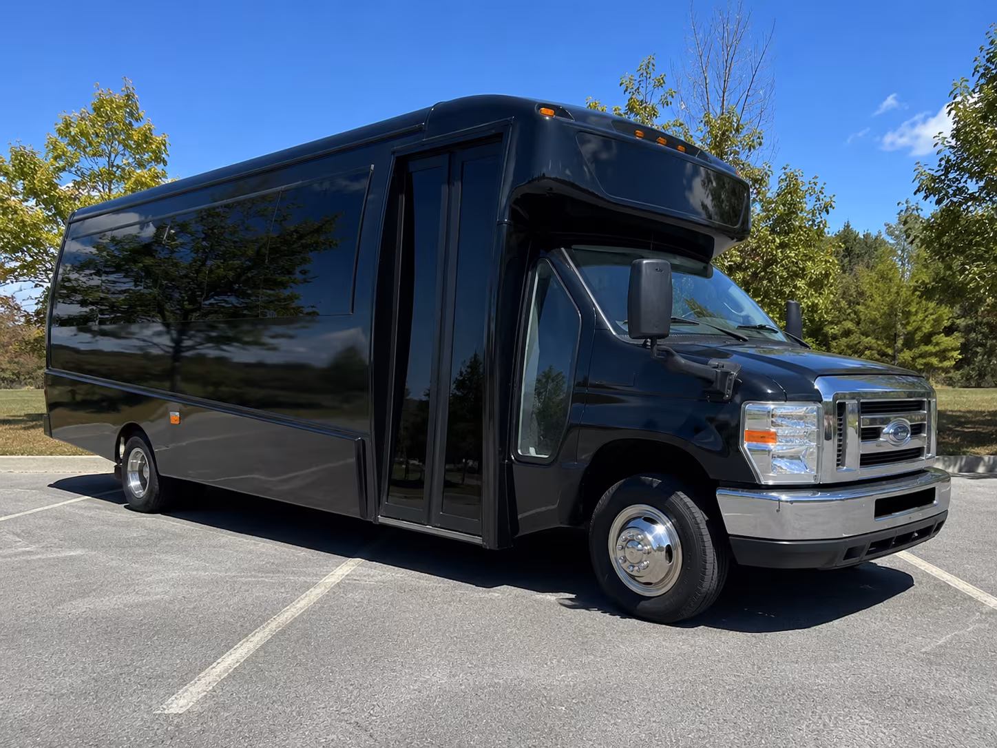 new rochelle sporting event transportation onboard seating